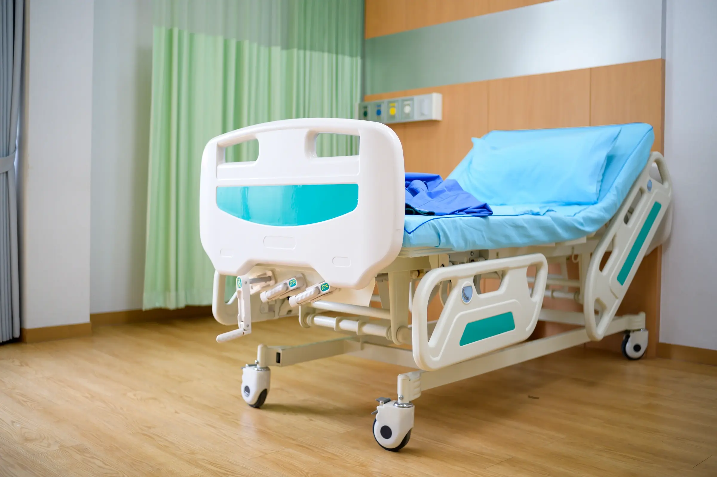 Elevating Healthcare Spaces: Silverwood Interiors LLC’s Expertise in UAE’s Healthcare Fit-Out Sector